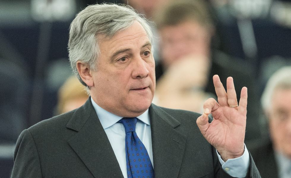 Ministri i Jashtëm italian mbështet vendimin e Kurtit për targat