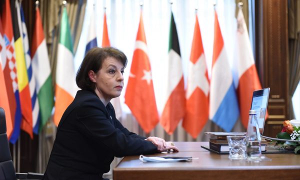 Letra e ministres Gërvalla ku i kërkon KQZ-së të mundësoje votimin në ambasada