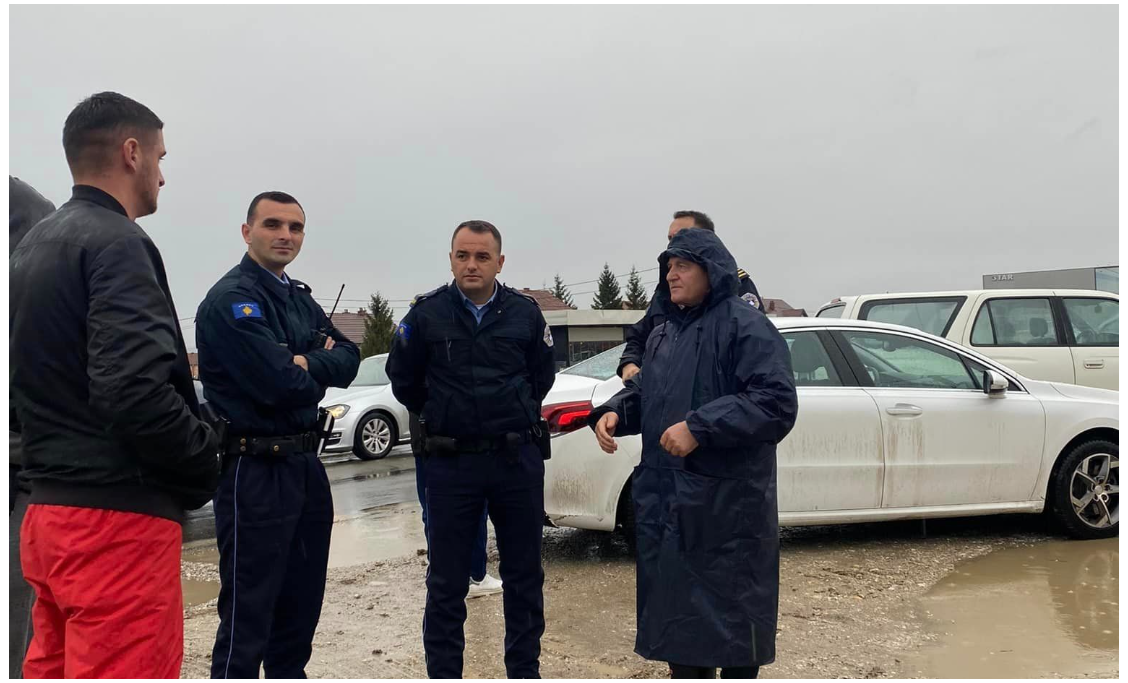 Kryetari i Vushtrrisë pas reshjeve të mëdha të shiut: Gjendja është nën kontroll