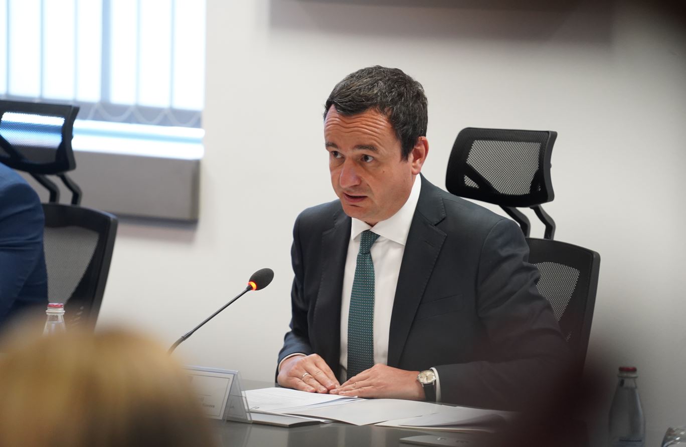 Prapaskenat e Brukselit, Kurti: Lajçak bëri një përpjekje të fundit, Vuçiq refuzoi