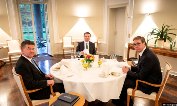 Qeveria: Takimi mes Kurtit e Vuçiqit me shumë gjasë mbahet nesër