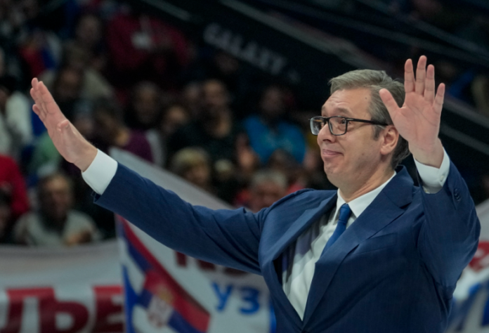 Aleksandër Vuçiçit i prishet festa. Vëzhguesit e pavarur evidentuan shumë parregullsi në proces