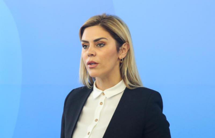 Dënimi i Bashës për shpifje  Deliu Kodra  Eksponentët e VV së janë bërë të njohur për shpifje e sulme personale