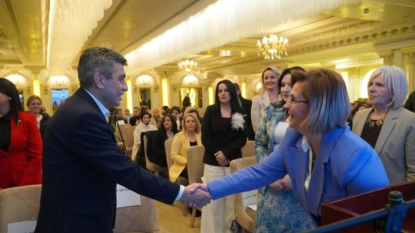 Forumi i Gruas në Çair është çelësi i fitores së Izet Mexhitit pa balotazh