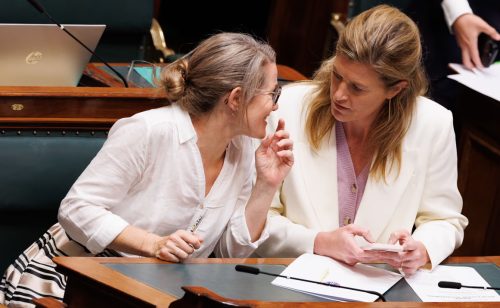 Dy ministre belge vinë në Tiranë dhe Prishtinë: “Kosova ditë e më shumë në dosjet penale të Belgjikës për shpërlarje parash”