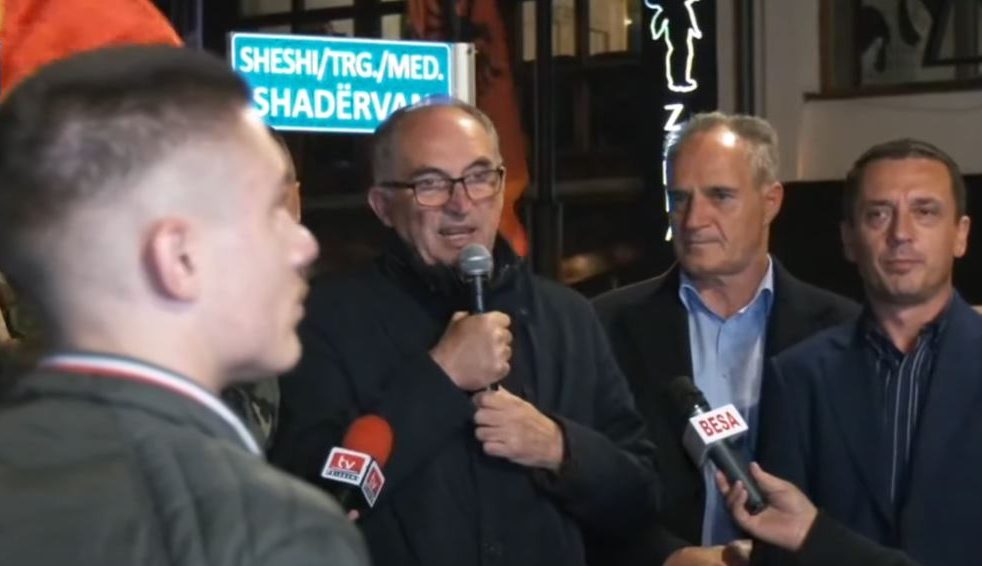 “Urime të gjithëve”, Totaj flet para qytetarëve të Prizrenit