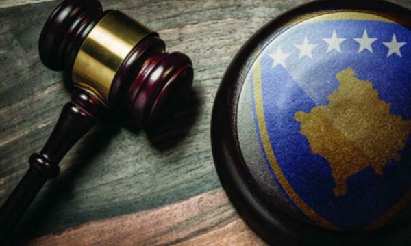 Dyshohet se fshinë pamjet nga rrahja ku u përdorën edhe armët, kërkohet paraburgim ndaj dy personave