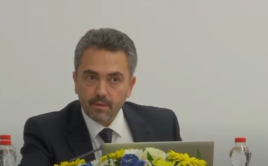 Radoniqi: KQZ ka bashkëpunuar me një kompani të Britanisë për sigurinë e platformës elektronike