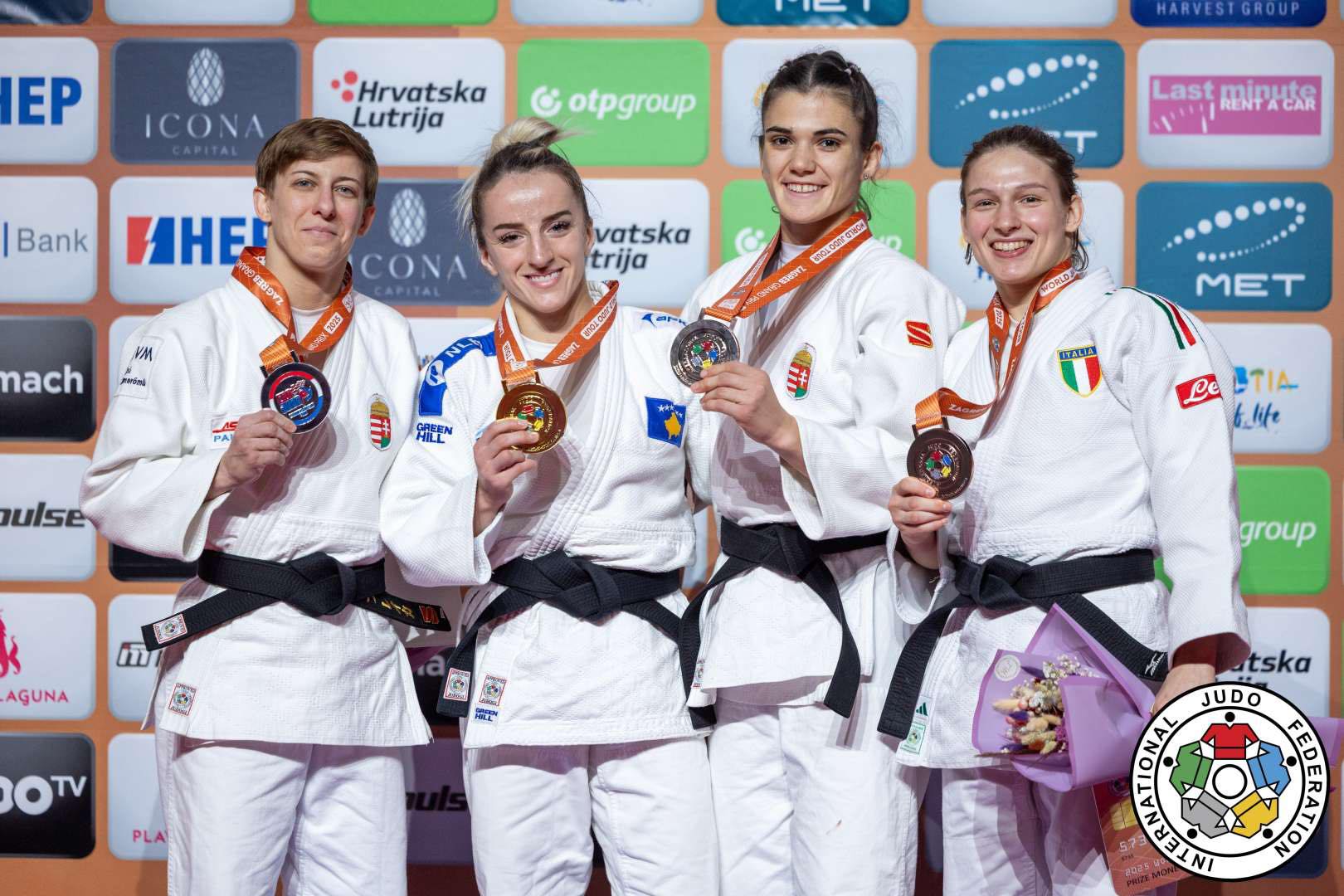 distria-krasniqi-triumfon-ne-zagreb