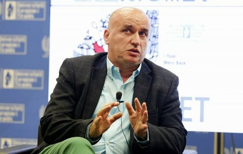 Mero Baze nxjerr bllof Vjosa Osmanin  900 banda  As Serbia s e ka thënë këtë shifër