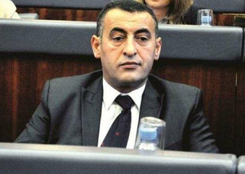 Brahimaj i AAK-së: Në asnjë rrethanë nuk kemi votë për Konjufcën