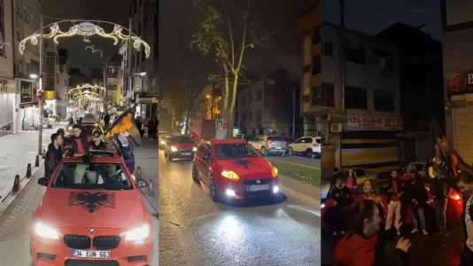 Diaspora shqiptare në Turqi feston 28 Nëntorin në rrugët e Stambollit