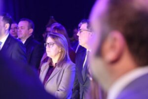 Bajrami: Ekonominë e gërryu inflacioni – kur rriten çmimet, rriten edhe tatimet e buxheti, e populistët e shfrytëzuan për blerje të paqes sociale