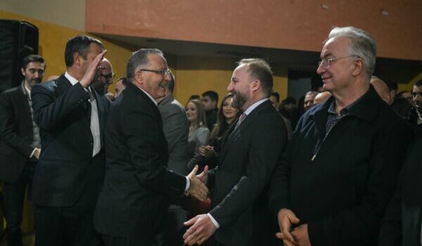 Tahiri: Vetëm bashkë mund t’i ulim çmimet ushqimore dhe të energjisë, Bedri Hamza është zgjidhja e duhur