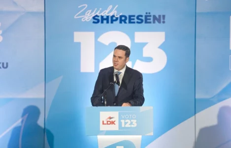 Abdixhiku: 1 miliard euro për arsimin, 1000 euro paga për mësimdhënësit