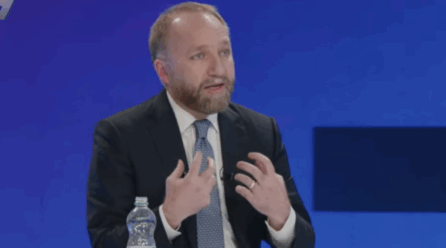 “Rritje e pagave, nuk do të ketë pension nën 250 euro, largimi i TVSH-së tek energjia dhe produktet esenciale”, Abelard Tahiri në Pressing