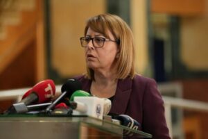 Bajrami: Glauku mbrëmë e përsëriti gënjeshtren e Kurtit se buxhetin e morën me 2.3 miliardë euro dhe e rritën në 4