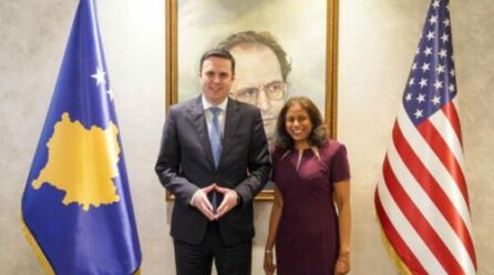 Abdixhiku pas takimit me Prattipatin: LDK e përkushtuar për të garantuar stabilitet institucional dhe ecje me aleatë