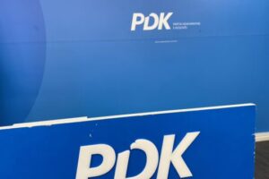 PDK prezanton sot kandidaturën e Bedri Hamzës për kryeministër dhe listën për deputetë