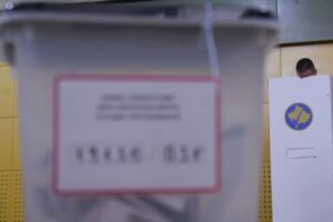 Këto janë komunat që po prijnë me daljen më të madhe në votime