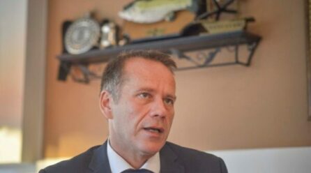 Arifi: Qeveria Kurti, kampione në përdorimin e buxhetit të shtetit për interesa partiake