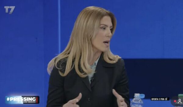 Blerta Deliu akuzon qeverinë Kurti se po sulmon mendimin ndryshe, ka një nxitje të një diskursi që kushdo që mendon ndryshe quhet “spiun i Serbisë”