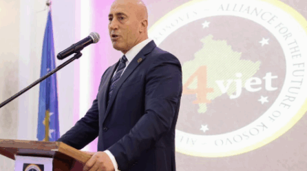 Haradinaj: Të renditur e në rresht si Një, jemi krah teje, Kosovë