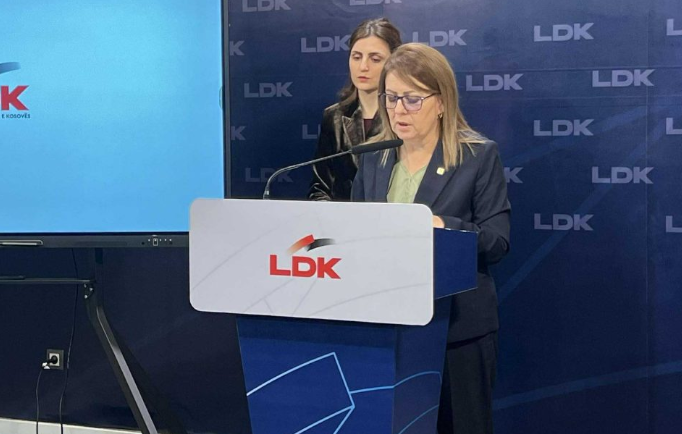 Bajrami: Fatura e rrymës është hajnia më e madhe që po u bëhet qytetarëve, VV-ja është në panik