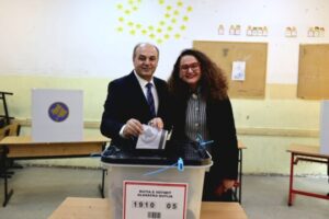 Hoxhaj voton: Për Kosovën që beson në demokraci dhe aleatë
