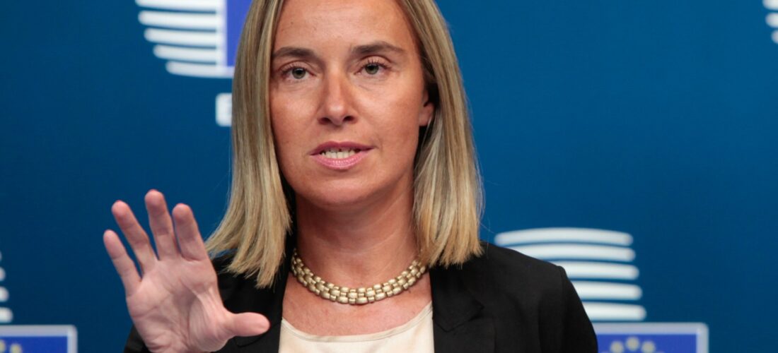 Para arrestimit, Mogherinit dhe disa zyrtarëve evropianë iu hoq imuniteti