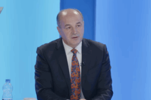 “Siguria dhe mbrojtja duhet të jenë prioritete, me qëllimin që ta antarësojmë Kosovën në NATO”, Enver Hoxhaj: E shoh Trumpin si mundësi të artë