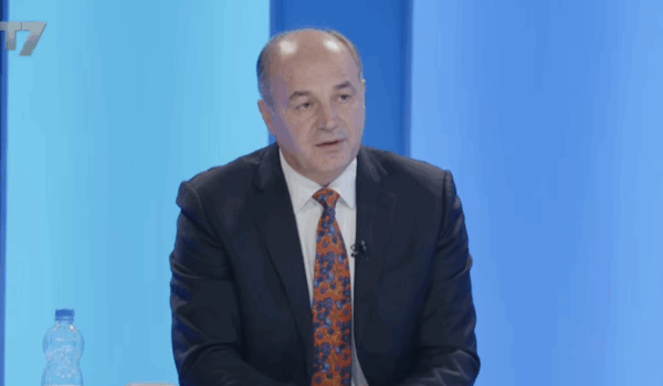 “Siguria dhe mbrojtja duhet të jenë prioritete, me qëllimin që ta antarësojmë Kosovën në NATO”, Enver Hoxhaj: E shoh Trumpin si mundësi të artë