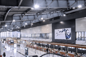 Dogana e Kosovës zbulon 8 mijë funta të fshehura në çorapet e një udhëtari që kishte arritur në Aeroportin e Prishtinës