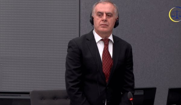 Haga e liron me kusht Isni Kilajn, Specialja do ta gjykojë në liri