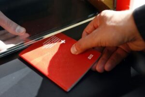 Sa kushton marrja e shtetësisë zvicerane