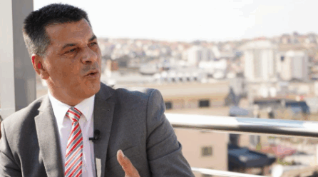 Kryeziu: Presioni ndaj anëtares së KQZ-së alarmues, rrezikohet besueshmëria e zgjedhjeve