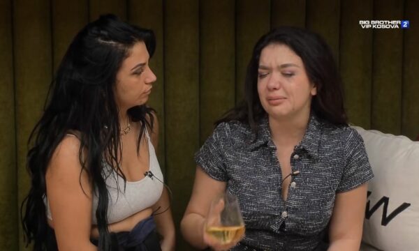 “S’dua të njoh asnjë mashkull në jetën time”, Alba plas sërish në vaj pas largimit nga darka