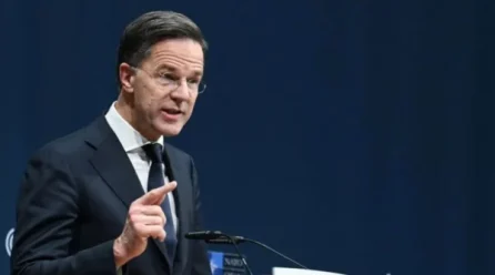 “Rusia mund të sulmojë NATO-n brenda pesë vitesh”, thotë shefi i NATO-s