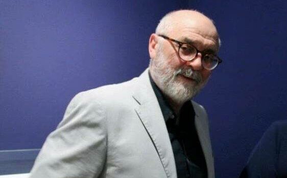 Shkelzen Maliqi i reagon Hekuran Muratit: Idioti, me paratë tona na kërcënoi se jep e ç’jep, ndaljani nesër pagën