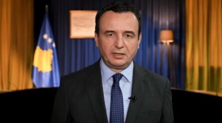 Nuk doli në terren pas vërshimeve, Kurti merr rolin e IHMK’së: Paralajmëron për ngrica