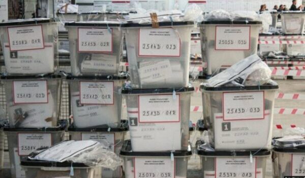 Numërohen mbi 83 për qind të votave me postë, kaq vota morën partitë