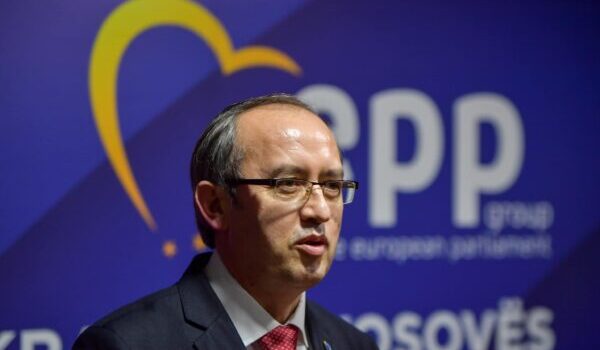 Rizgjedhja e Abdixhikut në krye të LDK-së, vjen reagimi i parë nga Avdullah Hoti