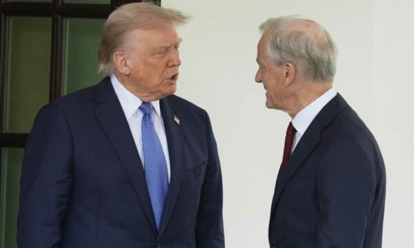 “Kontroll të plotë dhe total mbi Grenlandën”, CNN publikon mesazhet e shkëmbyera mes Trump dhe kryeministrit norvegjez