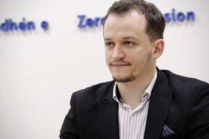 Cakolli: Kushtetuesja rrëzoi ligjet për shkak të shkeljeve procedurale, u cenua thelbi i funksionimit parlamentar