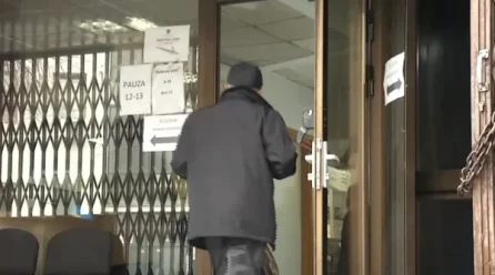 Ministria thotë se vetëm disa kategori të pensionistëve mund të mos lajmërohen në zyrat e pensioneve