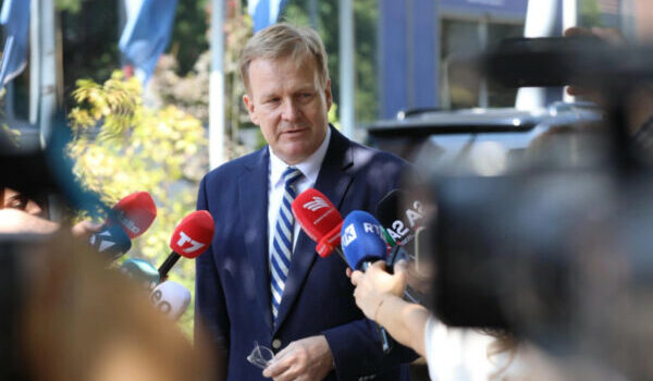 Emisari i dialogut Sorensen nesër në Kosovë, Osmani njofton për takimin me të