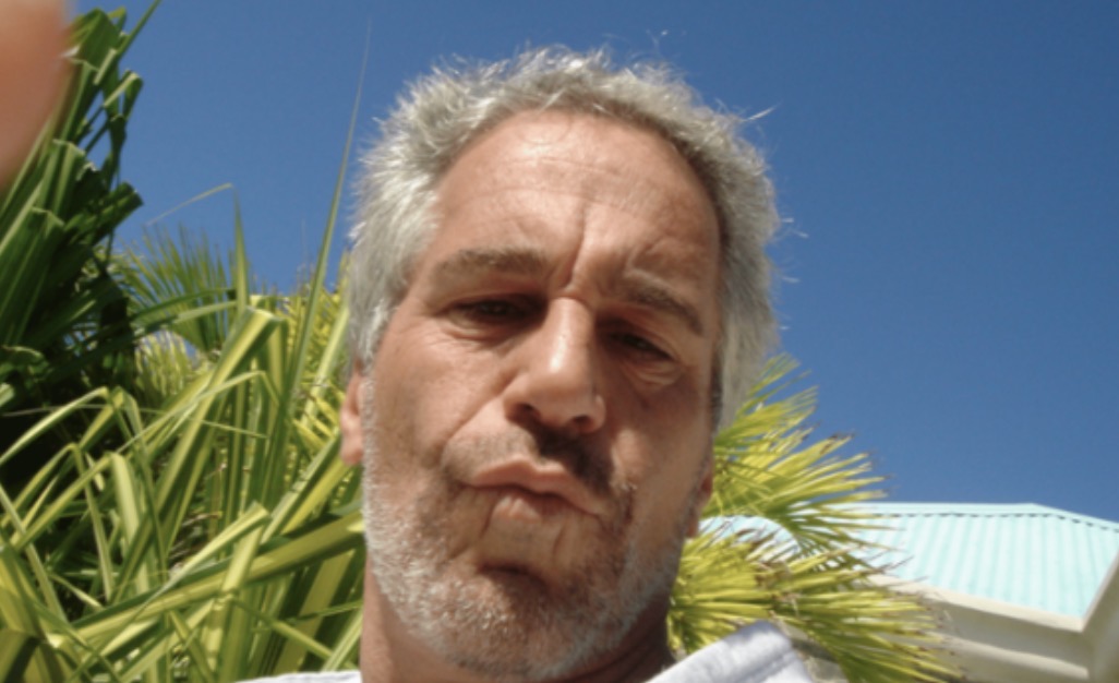 Dosje të reja të FBI së  Epstein dyshohet se vepronte si  menaxher i pasurisë  së Putinit