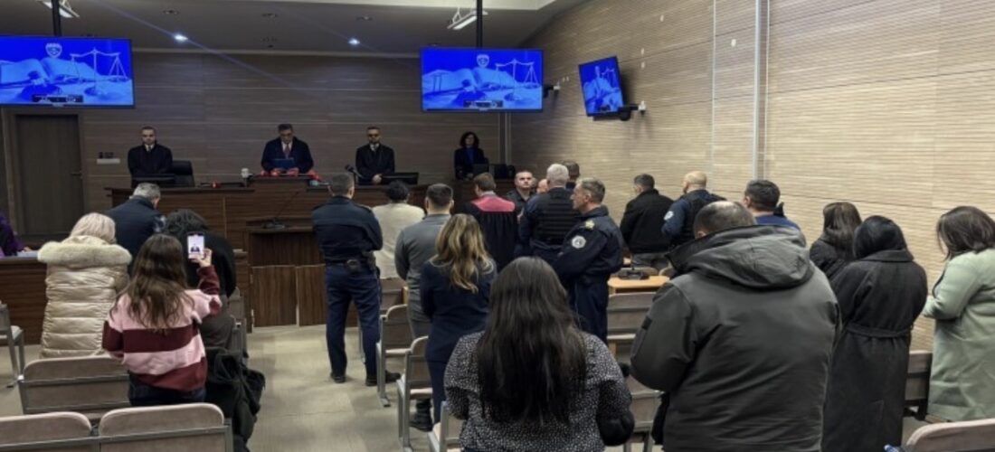 Dënohet me 12 vjet e 6 muaj burgim Sërgjan Lazoviq për krime lufte