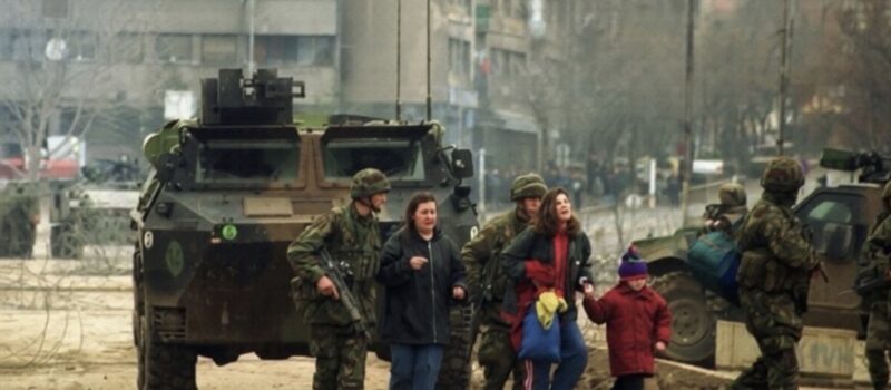 Kurti kujton masakren e vitit 2000 në Mitrovicë