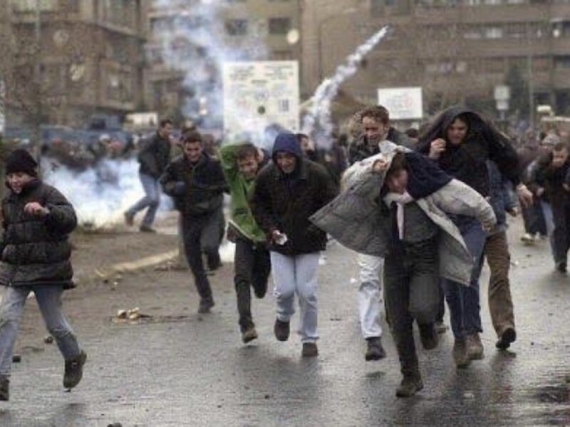 Komuna e Mitrovicës së Jugut përkujton 26-vjetorin e natës së tmerrit